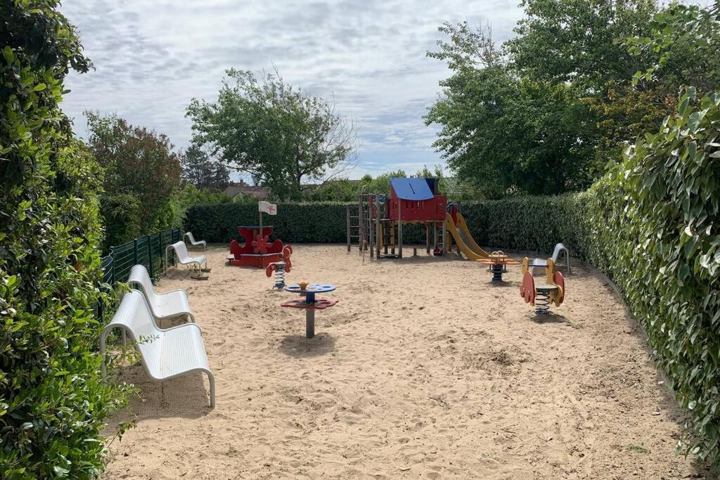 Le Charmant, Appartement Situe Dans La Residence De Standing, Les Dunes Du Golf A Wimereux Eksteriør billede