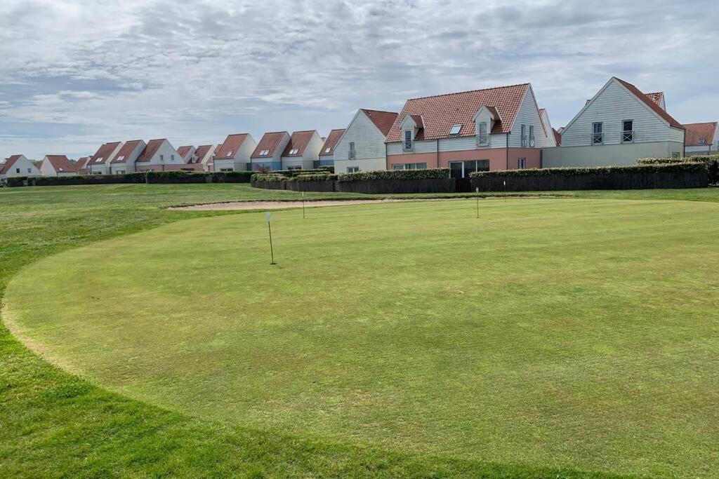 Le Charmant, Appartement Situe Dans La Residence De Standing, Les Dunes Du Golf A Wimereux Eksteriør billede